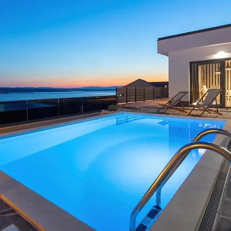 Belissima Vista Mare Villa