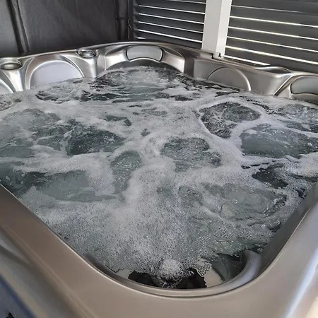 Belissima Vista Mare Willa *