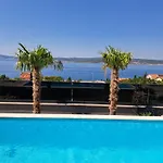 Belissima Vista Mare ヴィラ