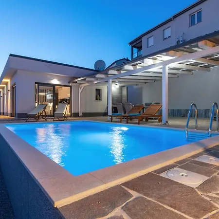 Belissima Vista Mare Villa Selce